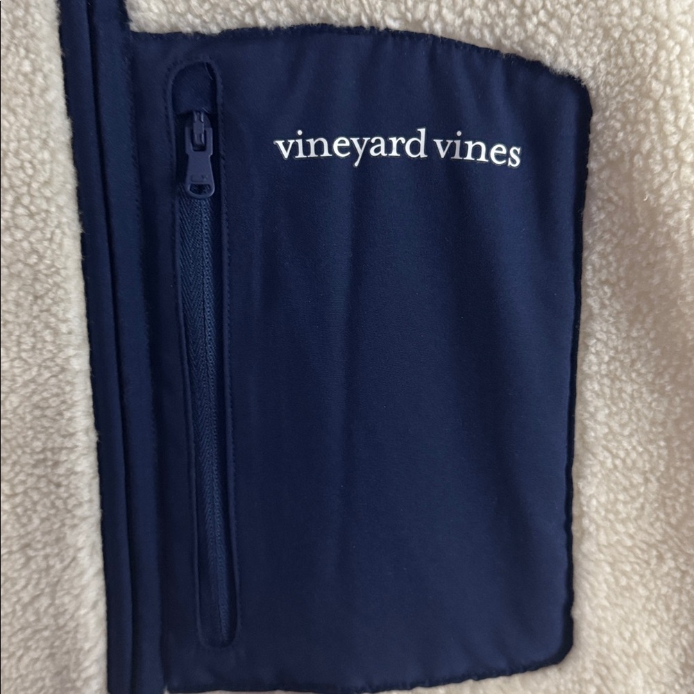 Vineyard Vines Men’s Cream Sherpa Vest with Navy Accents - Picture 3 of 3